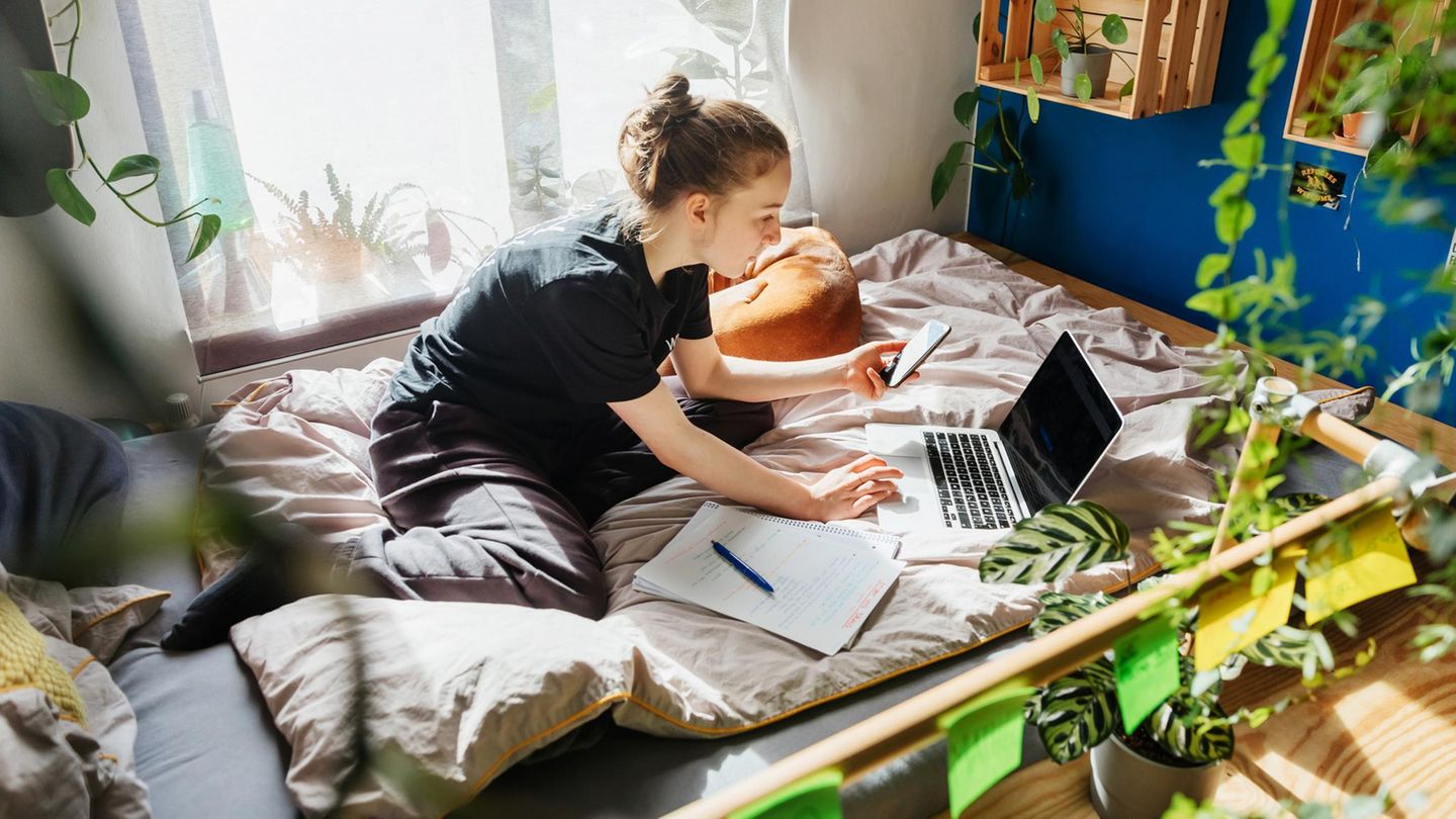 Neue Studie: Macht Social Media dumm? Vielnutzer sind schlechtere Schüler