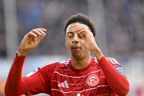 Düsseldorfs Sima Suso wurde vom DFB für ein Spiel gesperrt. (Archivbild) Foto: Anke Waelischmiller/dpa