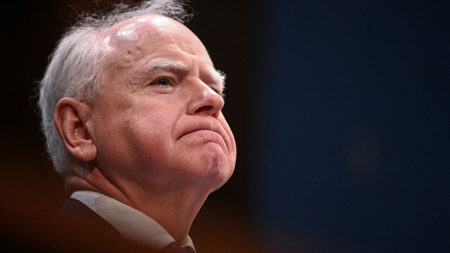 Iran-Drohungen: US-Demokraten nennen Trump "wahnsinnig" und fordern Absetzung