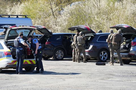 Eine Polizistin wurde bei der Schussabgabe leicht verletzt. Foto: Kevin Schößler/dpa