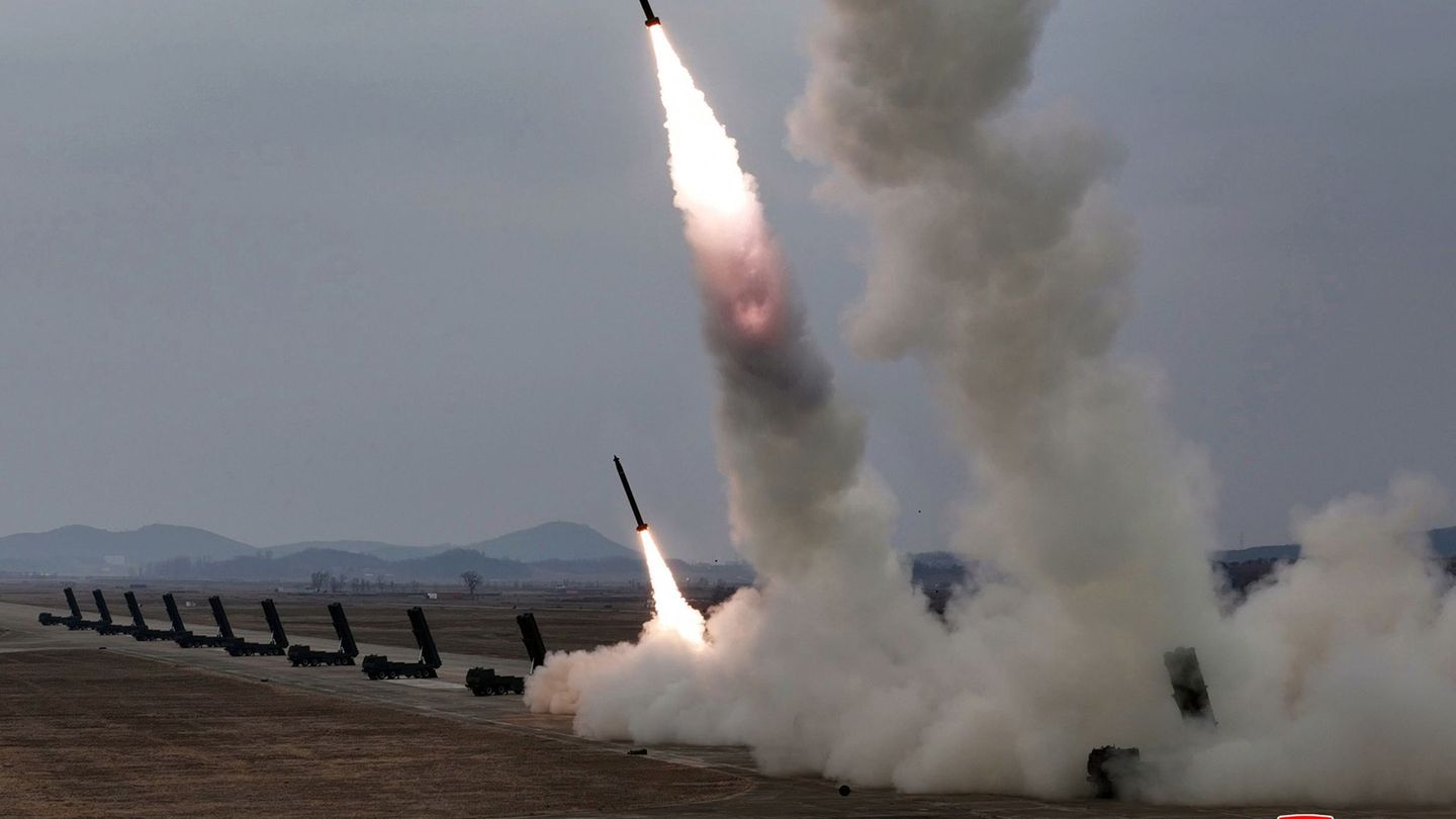 Raketentest: Südkorea: Nordkorea feuert erneut mutmaßliche Rakete ab