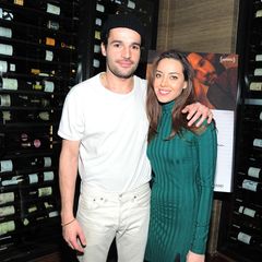 "The White Lotus"-Star Aubrey Plaza gründet nach dem tragischen Tod ihres Ehemannes nun mit ihrem Kollegen Chris Abbott eine F