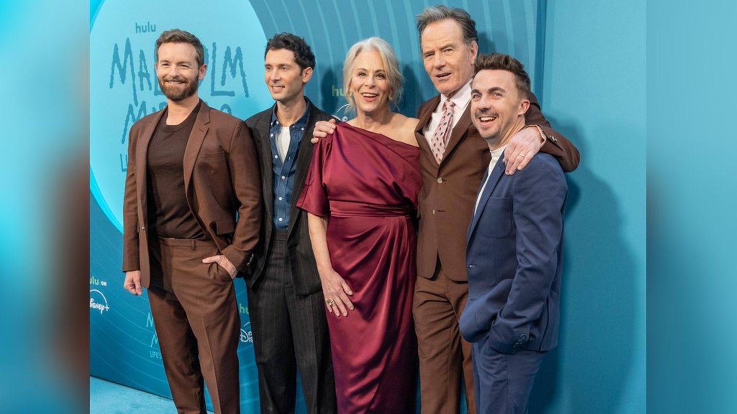 Die Stars aus "Malcolm mittendrin" sind wieder vereint. V.l.: Christopher Kennedy Masterson, Justin Berfield, Jane Kaczmarek,