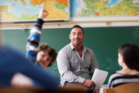 Jan* ist Teilzeit-Lehrer in Hamburg und seit einem Jahr Vater. Im Gespräch berichtet er über die Hindernisse im Arbeitsalltag