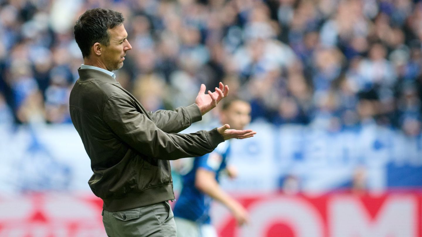 Nach fast sechseinhalb Jahren ist für Christian Eichner bald Schluss in Karlsruhe. (Archivbild) Foto: Bernd Thissen/dpa