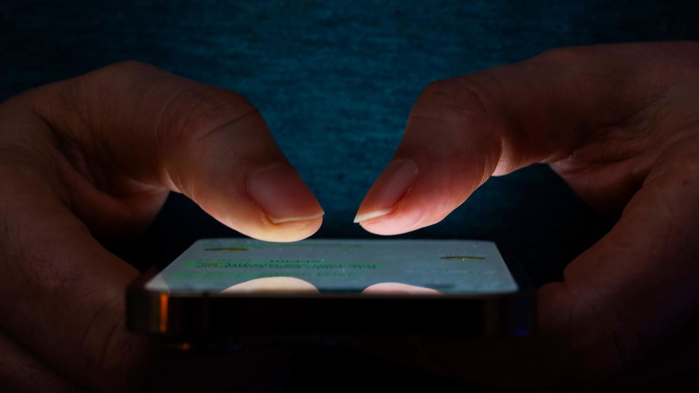 Auf Telegram: Experten decken massenhaften Handel mit Nacktbildern von Frauen und Mädchen auf