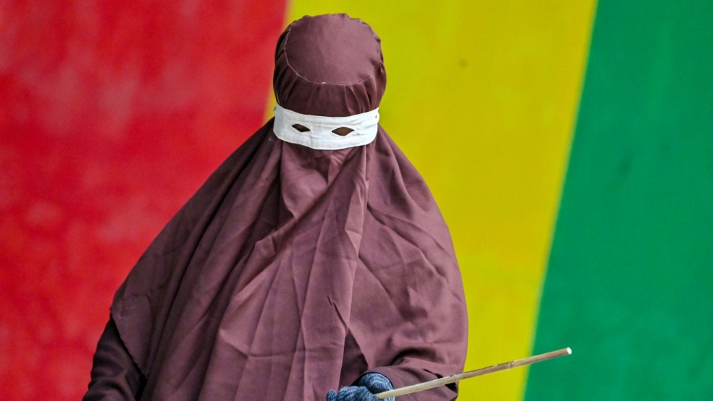 Öffentliche Züchtigung