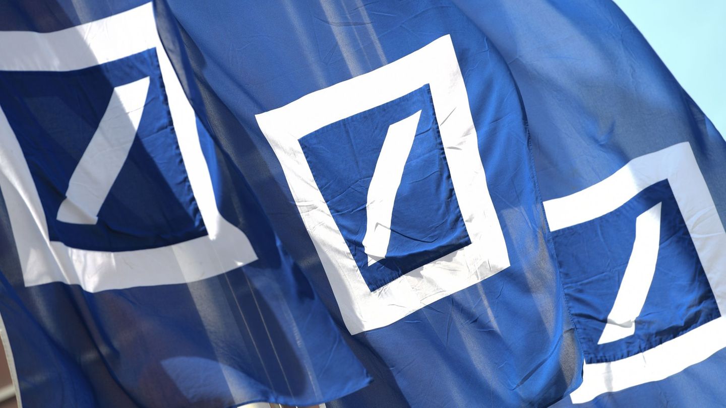 Zum letzten Mal fand das Aktionärstreffen des größten deutschen Geldhauses 2019 in Präsenz statt. (Archivbild) Foto: Arne Dedert