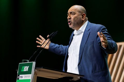 Nouripour im November 2025 in Hannover