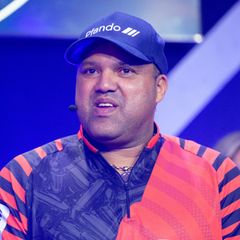 Ailton fordert von Stürmer Boniface mehr Disziplin. (Archivbild) Foto: Henning Kaiser/dpa