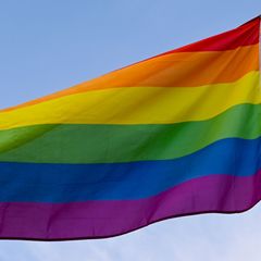 CSDs auch abseits der Großstädte - in Angermünde in Brandenburg wird am 11. April eine bunte Demonstration organisiert. (Symbolb