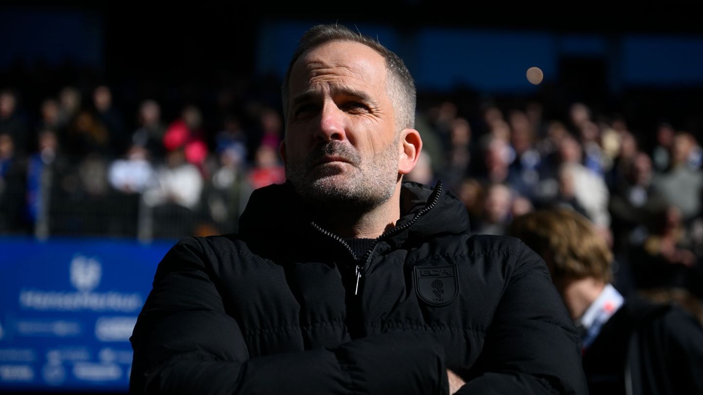 Manuel Baum genießt seine Rolle beim FC Augsburg. (Archivbild) Foto: Gregor Fischer/dpa