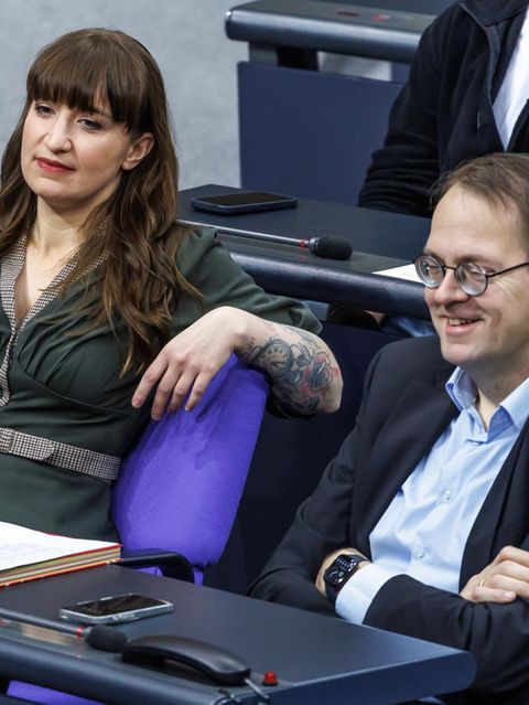 Vorsitzende der Linken-Fraktion, Heidi Reichinnek und Sören Pellmann, im Bundestag