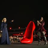 Meryl Streep und Anne Hathaway im Kino auf einer Bühne