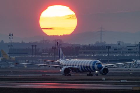 Condor betreibt am Frankfurter Flughafen ein eigenes Drehkreuz. (Archivbild) Foto: Boris Roessler/dpa
