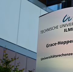 Mit rund acht Millionen Euro Fördergeld soll das IT-Zentrum der Thüringer Hochschulen weiterentwickelt werden. (Archivbild) Foto