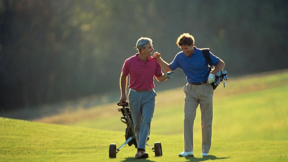 Freunde finden im Sportverein Golf Club