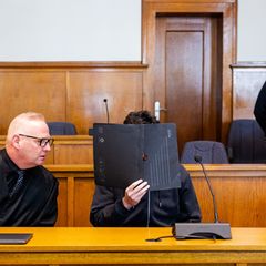 Die Staatsanwaltschaft legt nach dem Urteil wie angekündigt Revision ein. (Archivbild) Foto: Laszlo Pinter/dpa