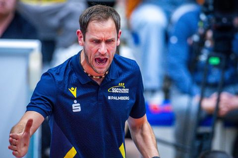 Für Trainer Felix Koslowski und den SSC Palmberg Schwerin ist die Saison beendet. Foto: Jens Büttner/dpa