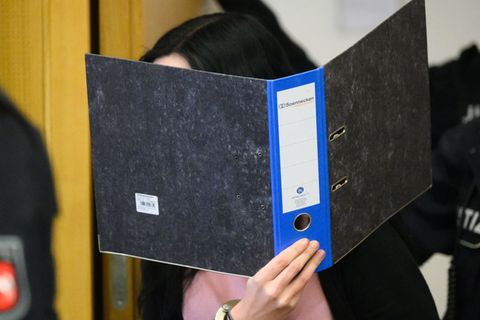 Am Landgericht Braunschweig hat ein Prozess um einen versuchten Mord mit Ameisensäure begonnen