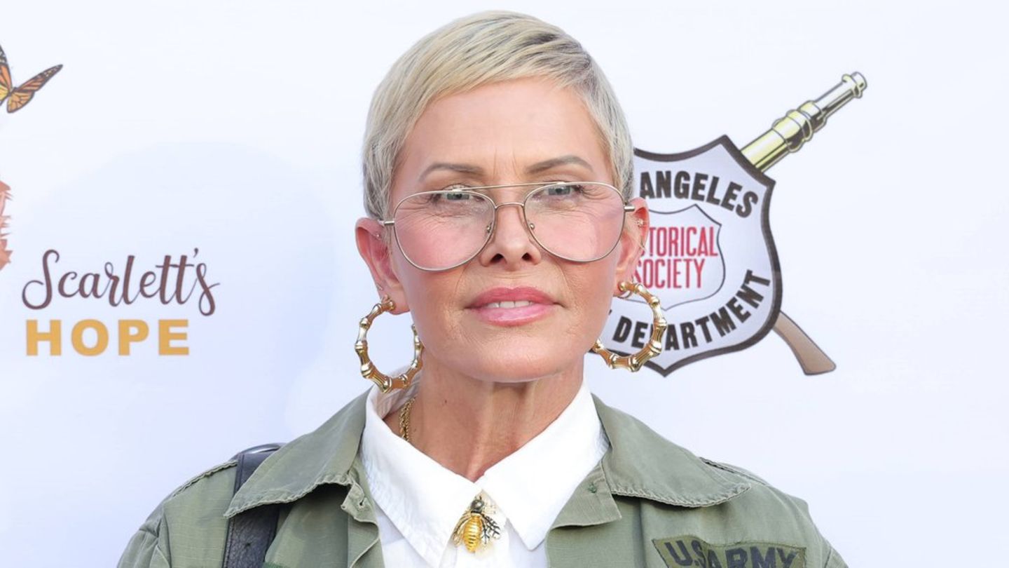 Nicole Eggert hat "Baywatch" nach zwei Staffeln verlassen.