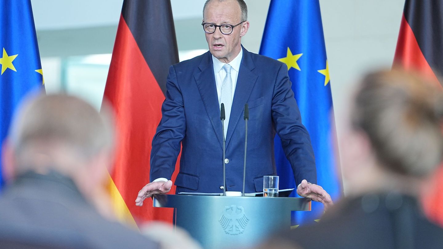 Teures Tanken: Kanzler dämpft Hoffnungen auf schnelle Energie-Entlastungen