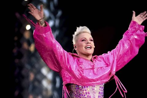 Sängerin Pink übernimmt die Moderation der diesjährigen Tony Awards.