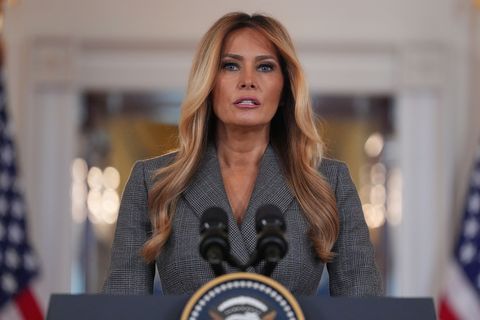 Melania Trump: "Ich war nie mit Epstein befreundet." Foto: Jacquelyn Martin/AP/dpa