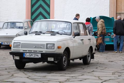35 Jahre nach dem Produktionsstopp sind noch Tausende Wartburg vor allem in Ostdeutschland zugelassen. (Archivbild) Foto: Sebast