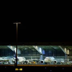 Bei Lufthansa streiken Flugbegleiter. (Archivbild) Foto: Jörg Carstensen/dpa
