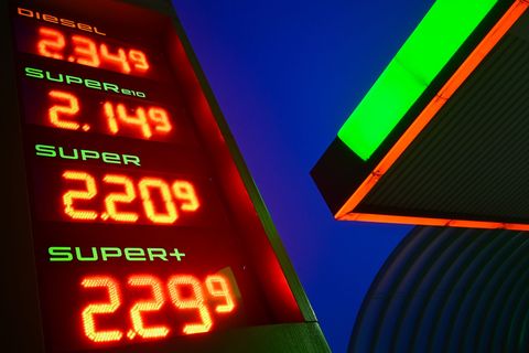 Vor einem Energiepreisgipfel gibt es Forderungen aus der Wirtschaft. (Symbolbild) Foto: Sebastian Gollnow/dpa