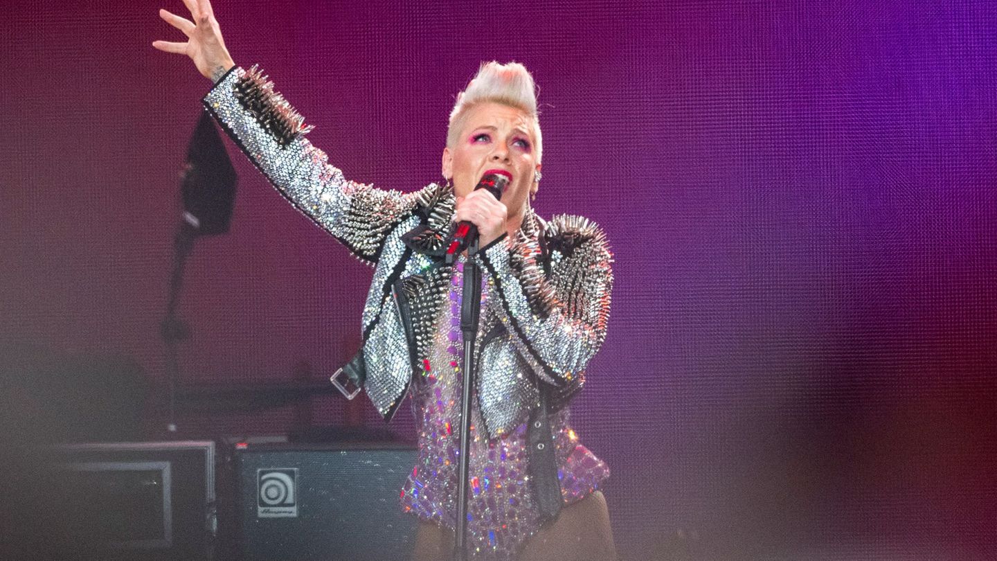 Leute: US-Popstar Pink moderiert besondere Preisverleihung