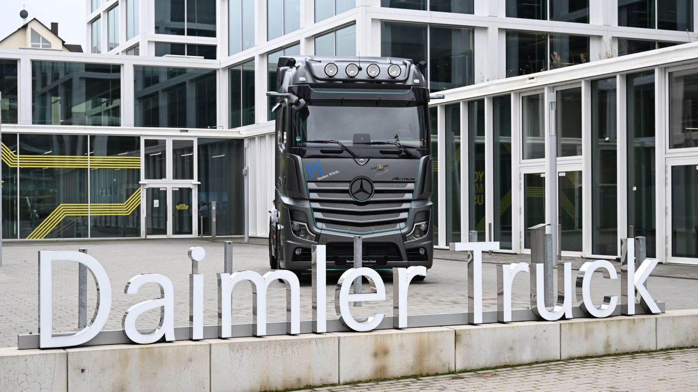 Nutzfahrzeughersteller: Daimler Truck spürt US-Schwäche – Verkäufe sinken deutlich