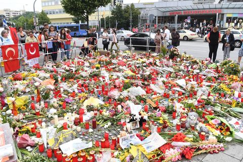 Neun Menschen wurden bei dem rassistischen Anschlag ermordet. Foto: picture alliance / dpa