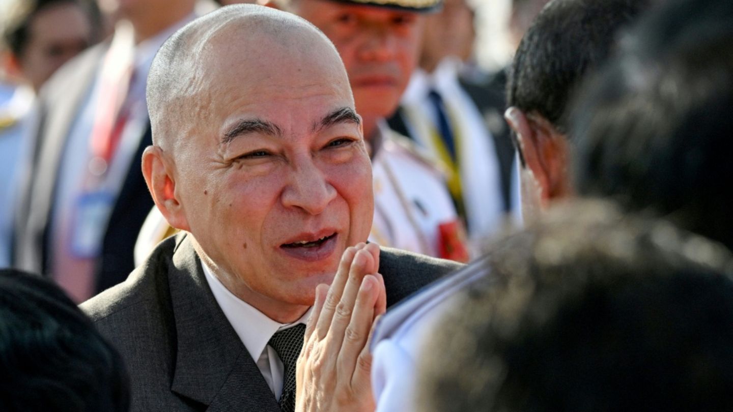 Kambodschas König Sihamoni hat Prostatakrebs - Behandlung in Peking geplant