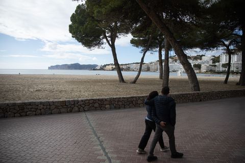 Der Unfall ereignete sich gegen 21.30 Uhr. (Archivbild) Foto: Clara Margais/dpa