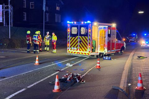 Nach einem Unfall mit Fahrerflucht hat die Polizei einen Verdächtigen ermittelt. Foto: Berthold Stamm/dpa