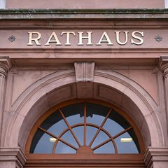 Die Haushaltslage vieler Kommunen ist angespannt. (Symbolbild) Foto: Uwe Anspach/dpa