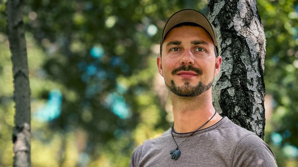 Alessandro Schulze, 31, ist Notfallsanitäter und Wildtierfotograf aus Sachsen