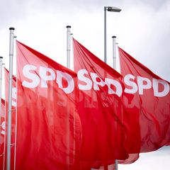 SPD-Flaggen in Berlin