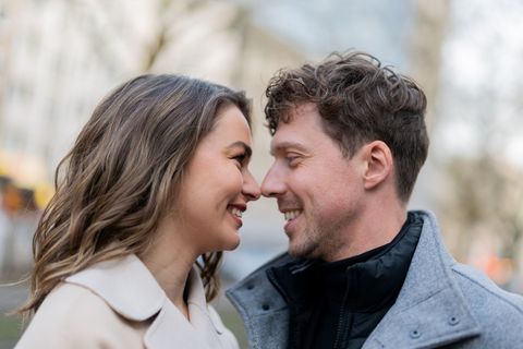 Renata und Valentin Lusin freuen sich über ein zweites Kind. (Archivbild) Foto: Rolf Vennenbernd/dpa