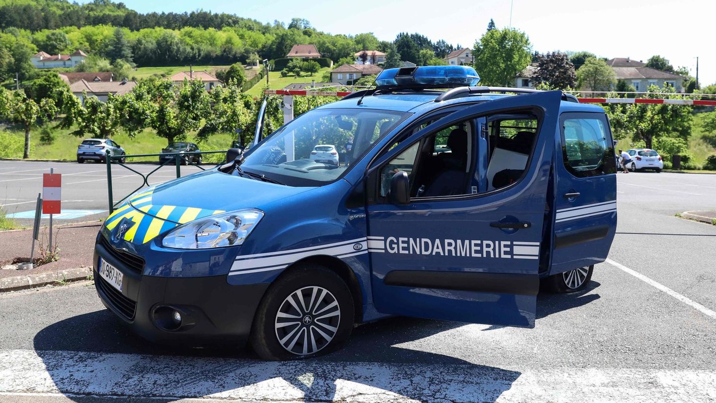 Frankreich: Neunjähriger nackt und unterernährt in Kleinbus entdeckt
