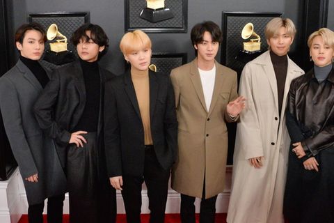 BTS belegen erneut die Spitzenposition in den Album-Charts.