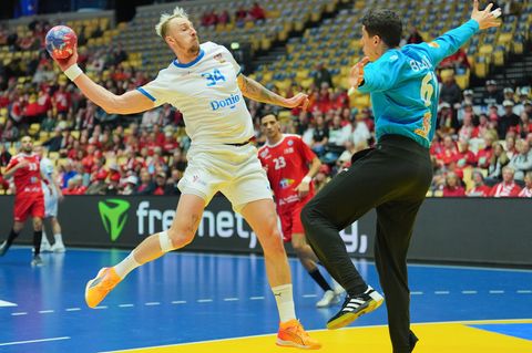 Dominik Solak traf gegen Hannover zweimal. (Archivbild) Foto: Soeren Stache/dpa