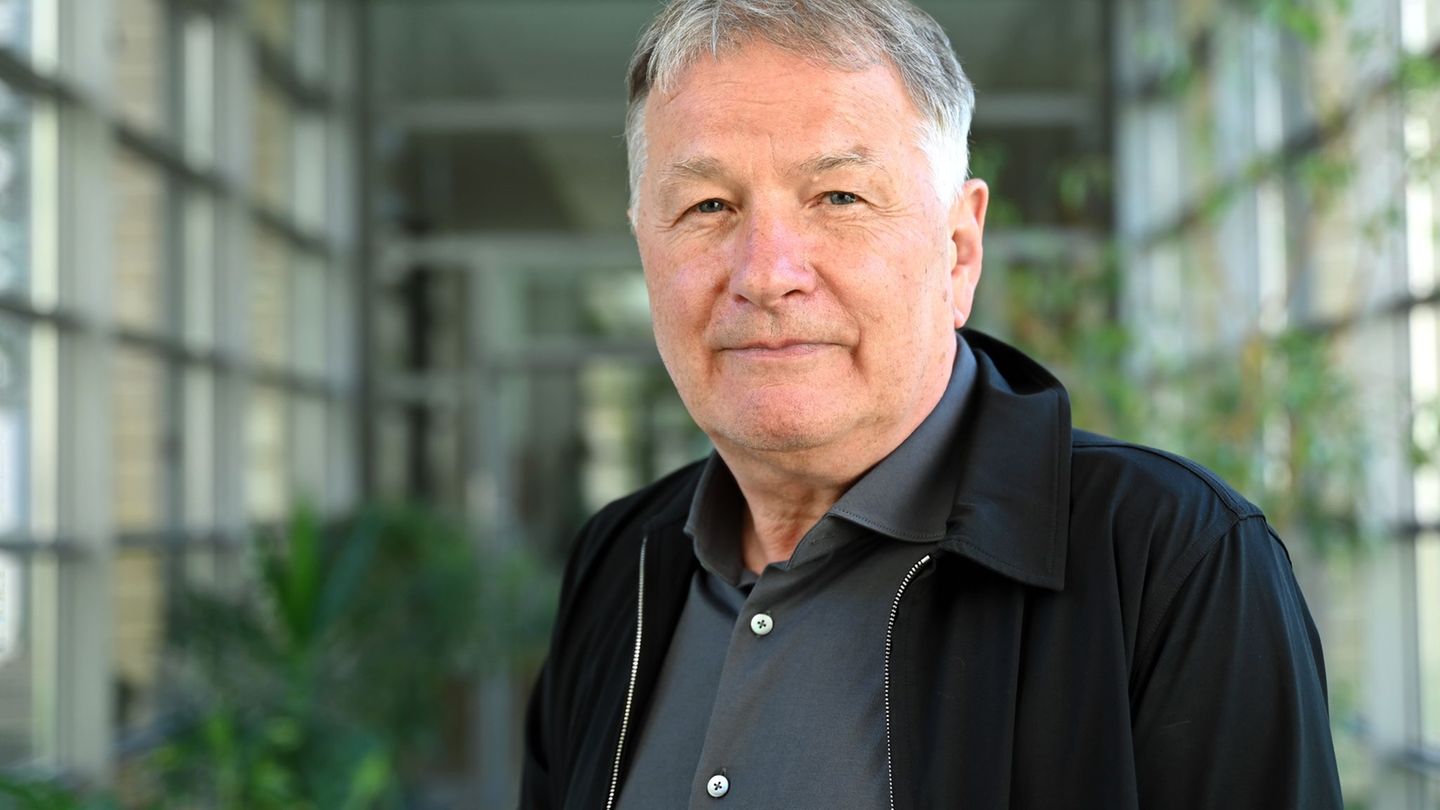 Theater: Thomas Rühmann bringt Geschichte aus der NS-Zeit auf Bühnen