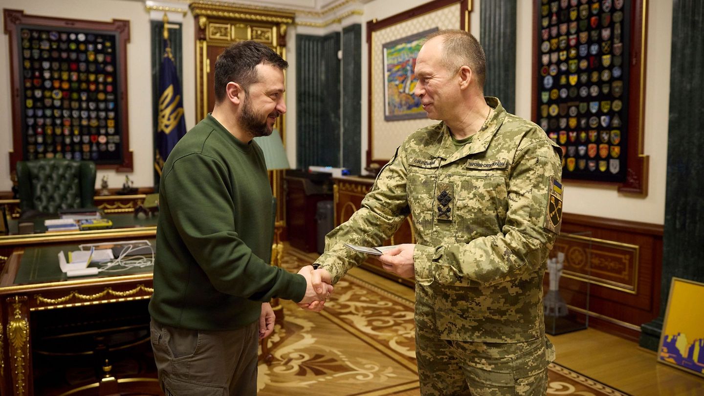 Krieg in der Ukraine: Selenskyj warnt vor Verstößen bei Osterwaffenruhe