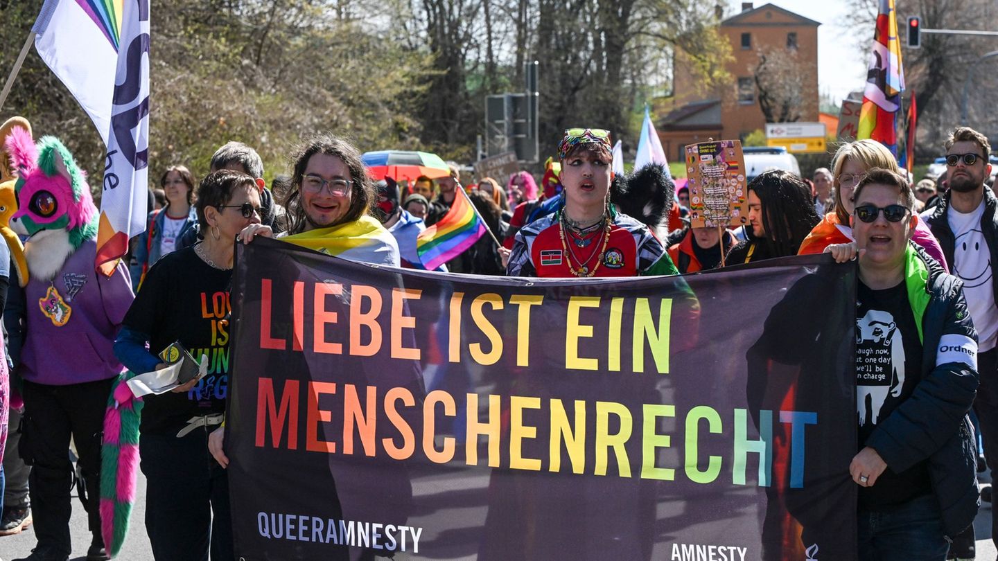 Queere Community: Angermünde startet CSD-Saison in Brandenburg