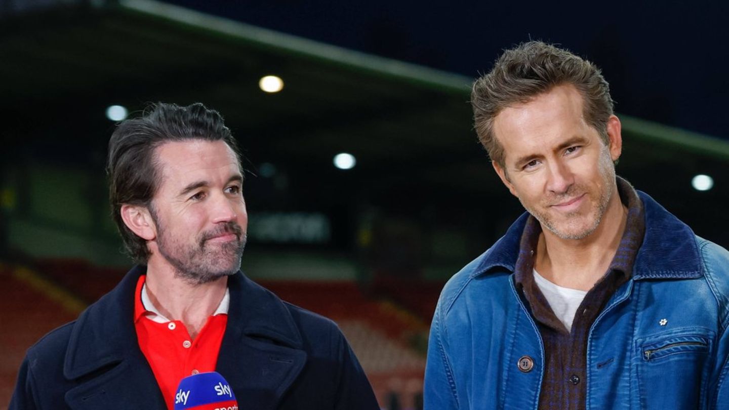 Ryan Reynolds und Rob McElhenney: Drei neue Staffeln für "Welcome to Wrexham"