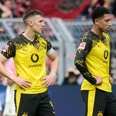 Frust beim BVB: Schlotterbeck und Bellingham nach dem Gegentor. Foto: Bernd Thissen/dpa