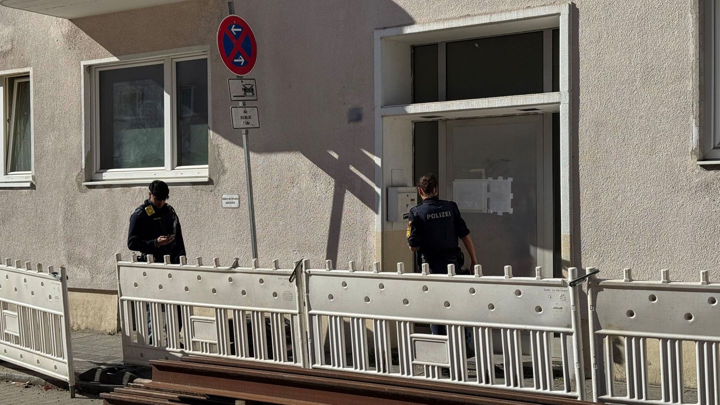 Die Kriminalpolizei ermittelt. Foto: Lars Haubner/News5/dpa